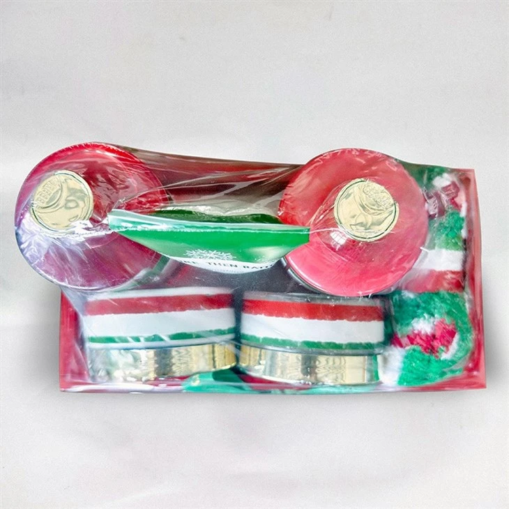 Christmas Gifts, Mothers Day Gifts For Mom，Holiday Bath Gift Set