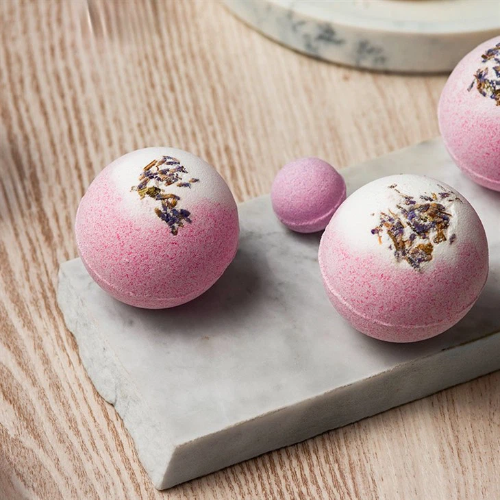 Globular Bath Bomb